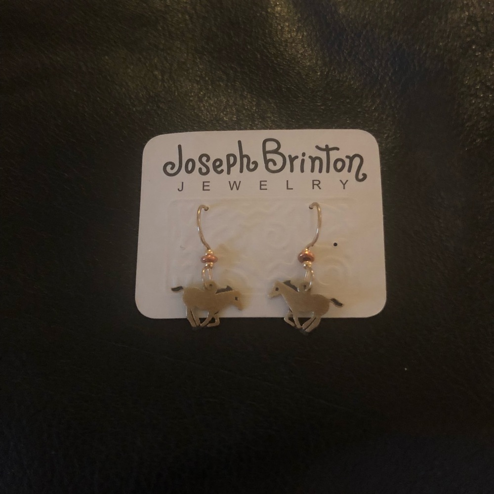 NWT horse earrings